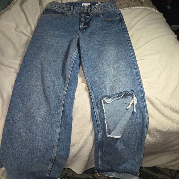 Good American 8/29 Ripped Jeans - Picture 6 of 6